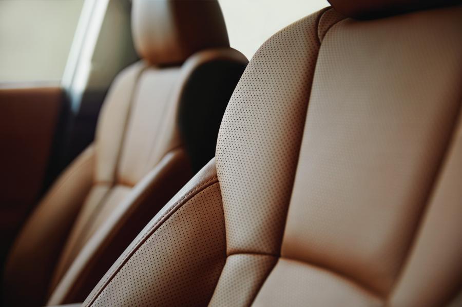 Детали интерьера Subaru Legacy 2019 года  (NA) (фото 3 из 13)